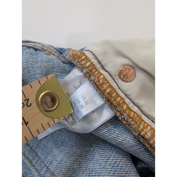 Free People We The Free Vixen Cigarette Jeans Distressed Raw Hem Size 28 - Picture 13 of 14